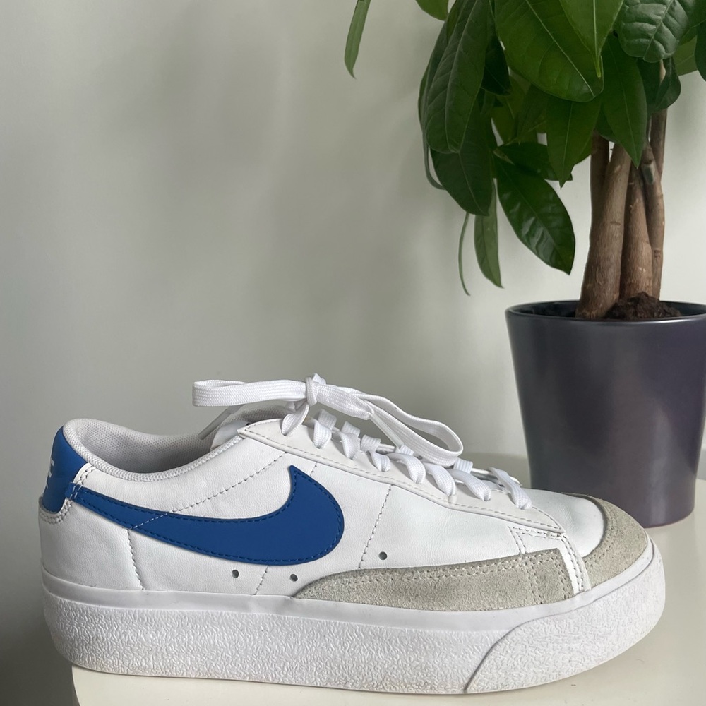 Women Size 8 Nike Blazer Low Platform Summit White Team Orange Game Royal Shoes
